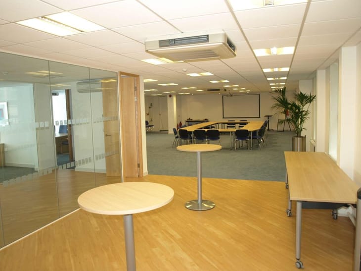 Image 8 of the Exeid - Provincial House - New Walk, LE1 - Leicester office