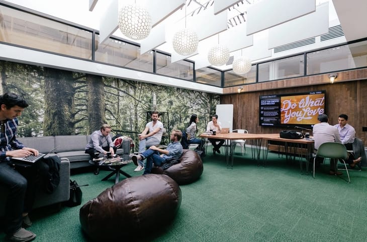 Image 6 of the WeWork Fine Arts - 811 West 7th Street - Los Angeles - CA office