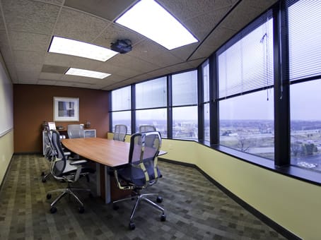 Image 14 of the Regus - Commerce Plaza Center - Overland Park office