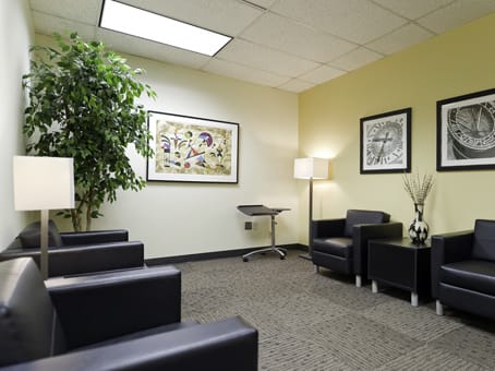 Image 14 of the Regus - Corporate Woods Center - Overland Park office