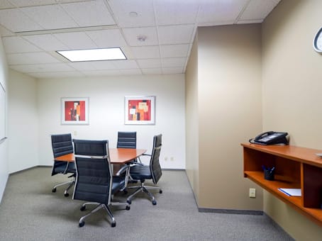 Image 16 of the Regus - Normandale Lake Center - Bloomington office