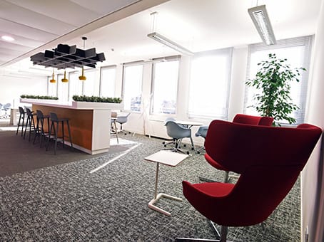 Image 15 of the Regus - Milano Cadorna - 7 Via Pietro Paleocapa - Milan office