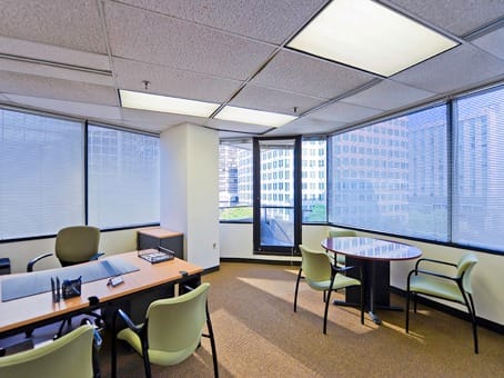 Image 15 of the Regus - Rosslyn Center- Arlington office