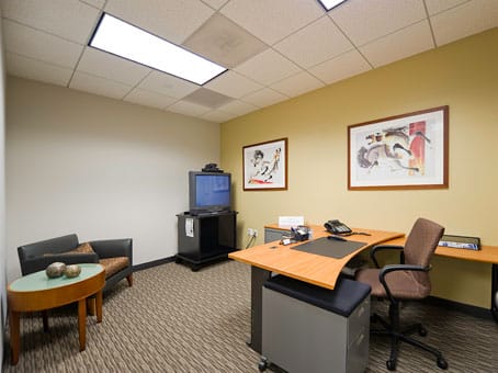 Image 15 of the IWG (Regus) - 140 Butterfield Road, 60181 - Illinois, IL office