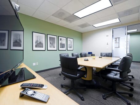 Image 17 of the Regus - Franklin St - Boston office