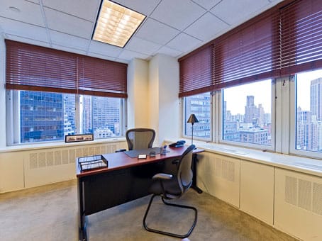 Image 16 of the Regus - 100 Park Ave - New York City office