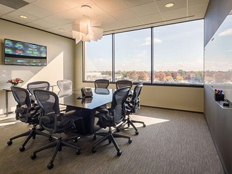 Image 19 of the Regus - 14090 SW Freeway - Sugar Land, TX office