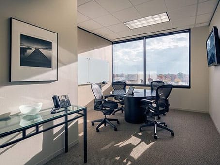 Image 17 of the Regus - 14090 SW Freeway - Sugar Land, TX office