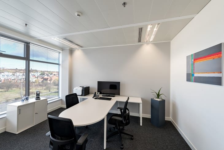 Image 10 of the Regus - Prague Airport - Aviaticka 1092/8 - Prague office