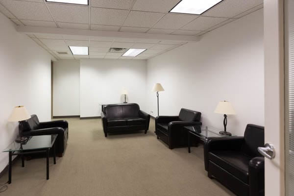 Image 17 of the The Suites Collection - 101 West Grand Ave - Chicago - IL office