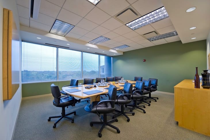 Image 8 of the Regus - One Lincoln Center - 18W140 Butterfield Road - Oakbrook Terrace - Oak Brook - IL office