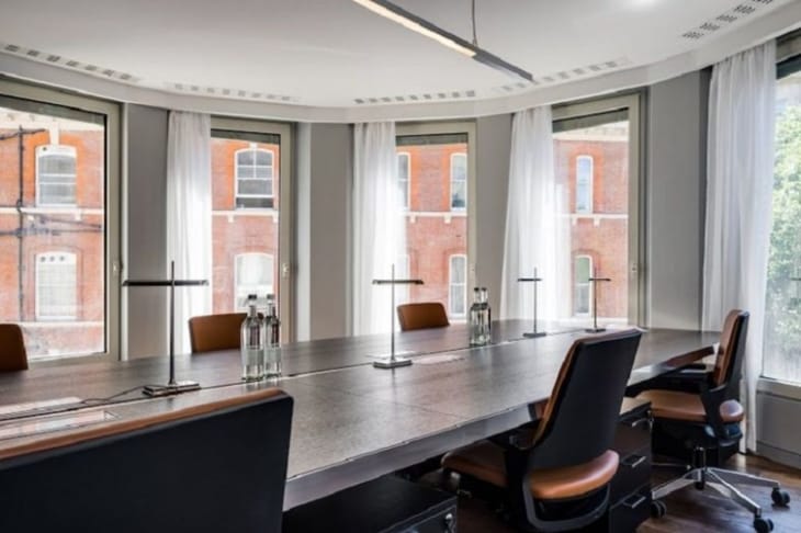 Image 30 of the 12 Hay Hill, W1 - Mayfair office