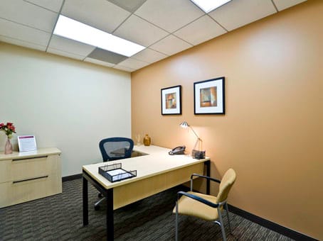 Image 12 of the Regus - Newport LNR Plaza Center - Dove Street - Newport Beach office