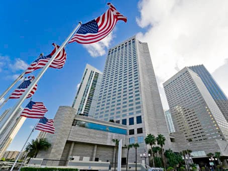 Image 12 of the Regus - S Biscayne Blvd - Miami office