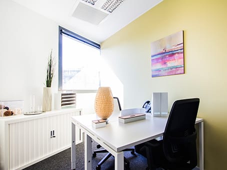 Image 9 of the Regus - ZGZ Aragonia - Torre Aragonia - Avenida Juan Pablo II 35 - Zaragoza office