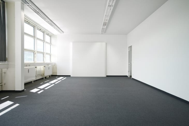 Image 16 of the Sirius Facilities GmbH - Bretonischer Ring 4-6a - Grasbrunn office