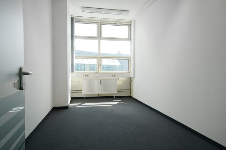 Image 17 of the Sirius Facilities GmbH - Bretonischer Ring 4-6a - Grasbrunn office