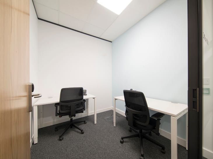 Image 21 of the Regus - Kingsgate House - High Street, RH1 - Redhill (private, co-working, hot-desk)(Opens End of Mar 2018) office