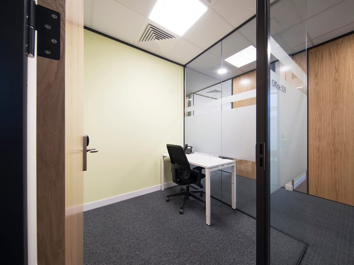 Image 22 of the Regus - Kingsgate House - High Street, RH1 - Redhill (private, co-working, hot-desk)(Opens End of Mar 2018) office