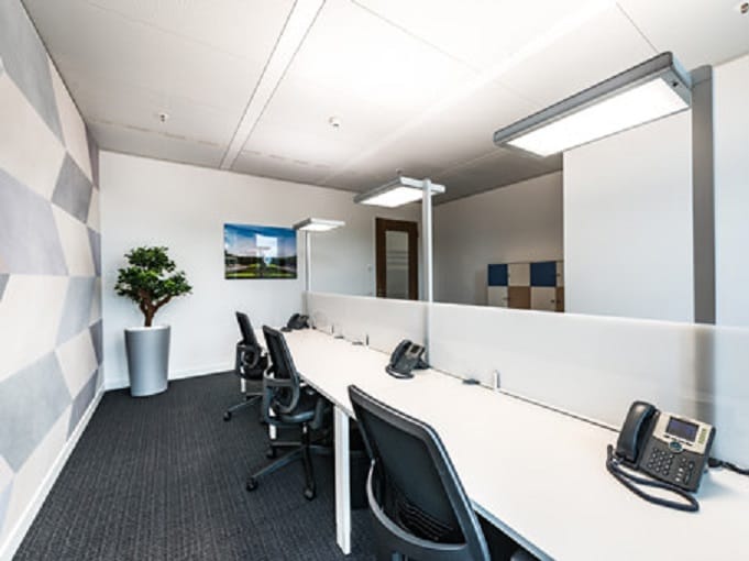 Image 7 of the Regus - At the Chancellor Office - Rahel-Hirsch-Strasse 10 - Berlin office