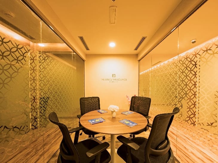 Image 27 of the The Executive Lounge Business Center - 1 Sheikh Zayed Road - Dubai (private, coworking) office