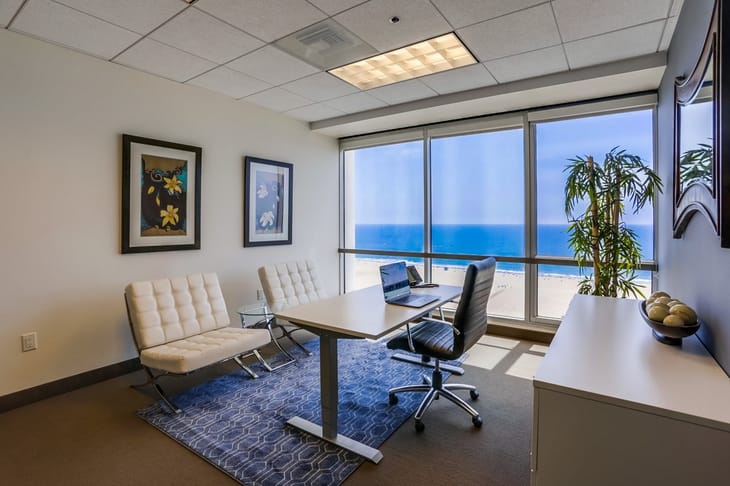 Image 12 of the Barrister - Wilshire Blvd - Santa Monica office