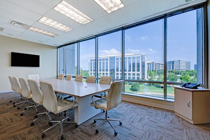 Image 8 of the Premier Workspaces - STO - Frisco - TX - Dallas Parkway office