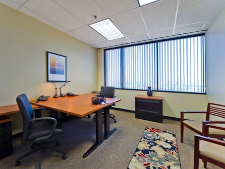 Image 17 of the Regus - LBJ Freeway - Dallas North West - TX office