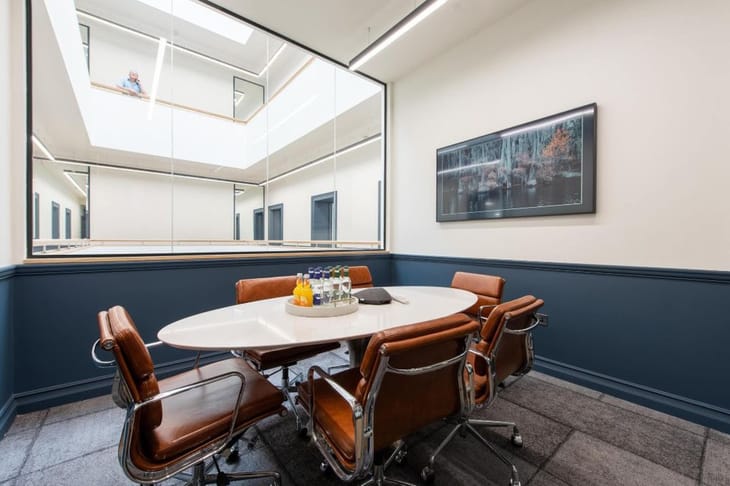 Image 23 of the Bourne Office Space - 70 Pall Mall, SW1 - St James's office