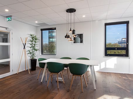 Image 17 of the Regus - Sarphati Plaza - Rhijnspoorplein 10-38 - Amsterdam office