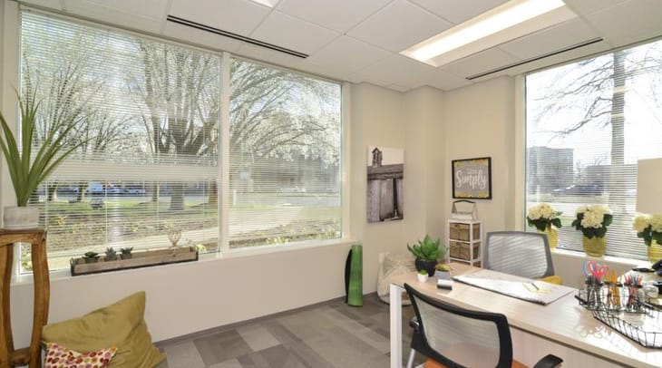 Image 12 of the Office Evolution - 205 Van Buren Street - Herndon - VA office