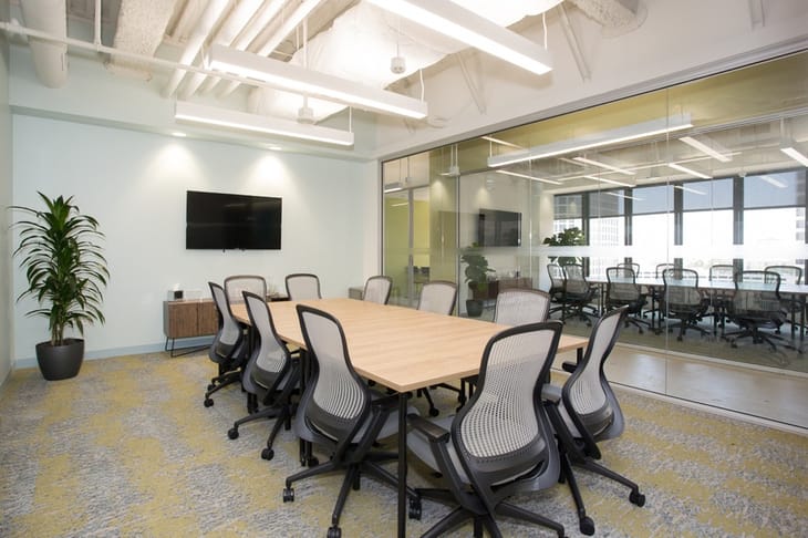 Image 29 of the Carr Workplaces - DTLA - 700 S Flower Street - Los Angeles - CA office