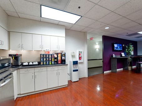 Image 17 of the Regus - Four Tower Bridge - 200 Barr Harbor Drive - Conshohocken - PA office