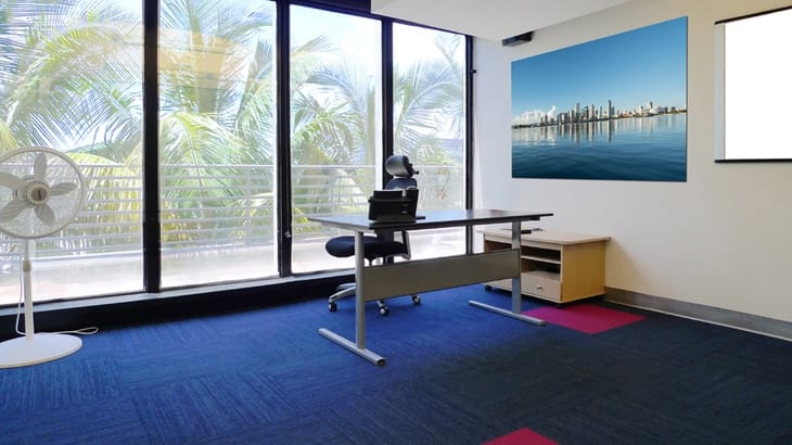 Image 6 of the Momentum Business Center - Miami Beach office