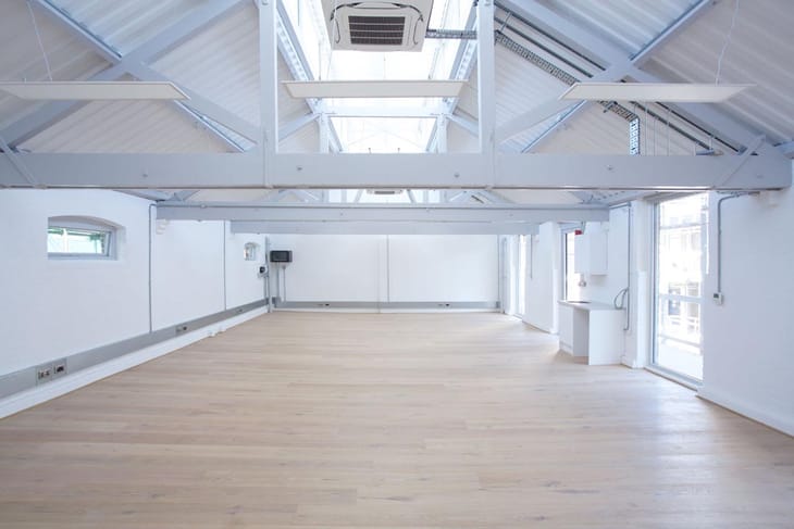 Image 21 of the WB Properties - Islington Studio - 159-163 Malborough Road, N19 - Archway (1 yr min term) office