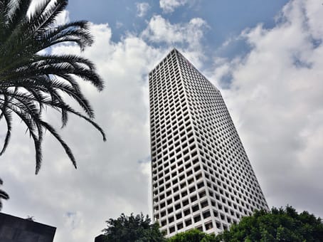 Image 8 of the Regus - S. Figueroa St - Los Angeles office