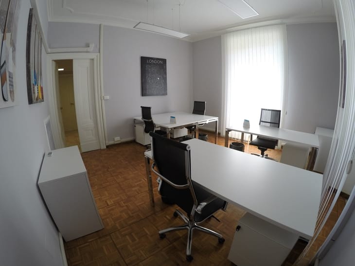 Image 14 of the Executive Service Network - Via Savoia - Rome office