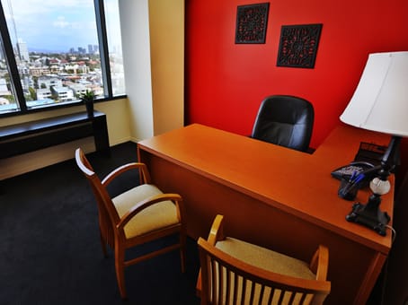 Image 12 of the Regus - 12100 Wilshire Blvd - Brentwood - Los Angeles - CA office