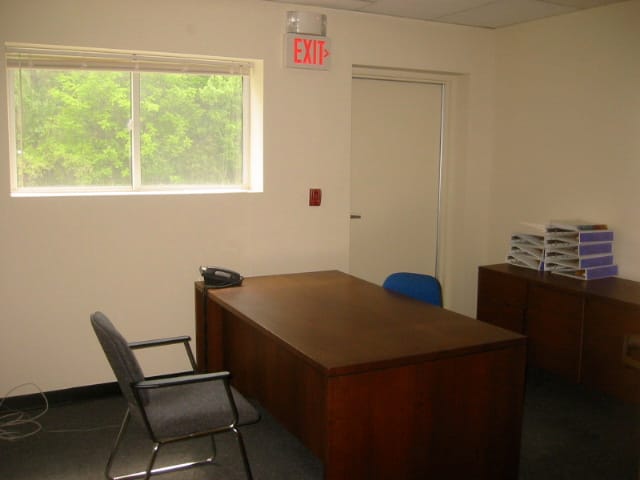 Image 11 of the Bluewater Center - Pine Haven Shores Rd - Shelburne office