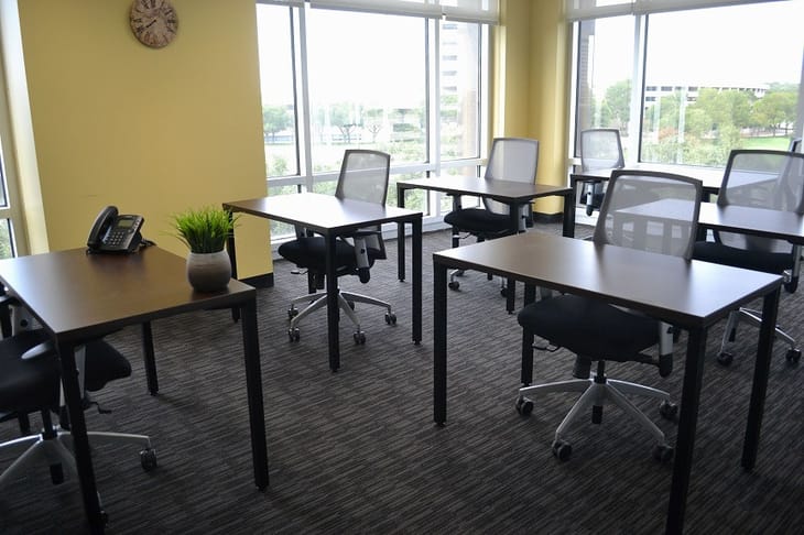 Image 9 of the Regus - East John Carpenter Fwy - Irving - TX office