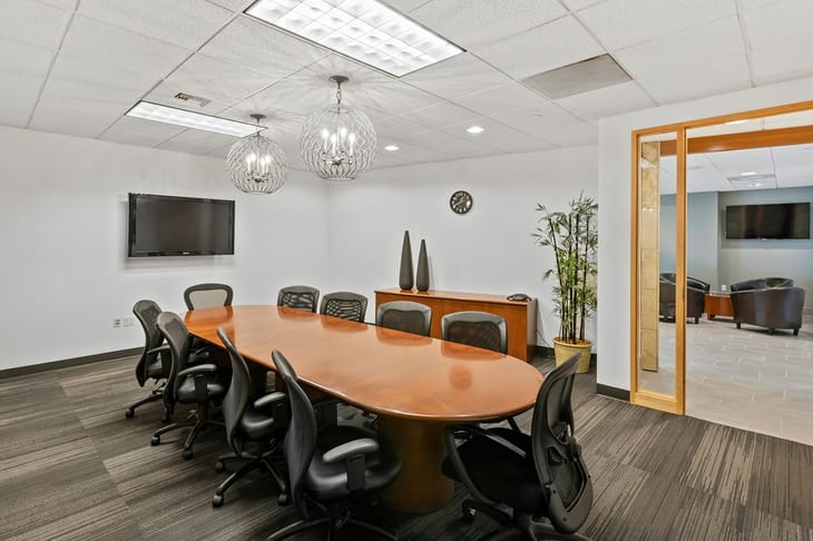 Image 10 of the Premier Workspaces - SEA - Seattle - WA - Downtown Seattle - Seventh Avenue office