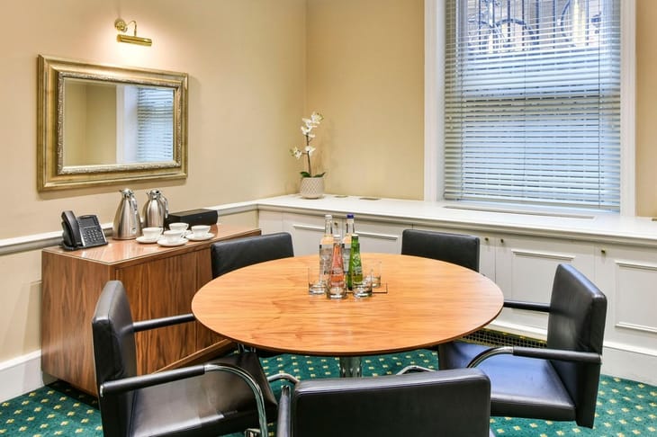 Image 7 of the The Argyll Club - 23 Berkeley Square, W1 - Mayfair office