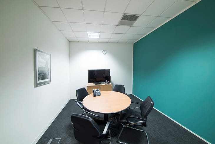 Image 16 of the HQ (Regus) - Bath Rd, SL1 - Slough office