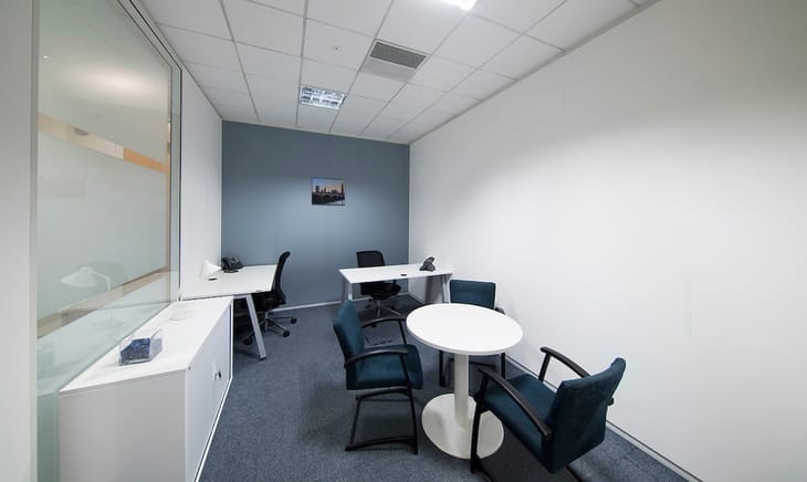 Image 23 of the HQ (Regus) - Bath Rd, SL1 - Slough office