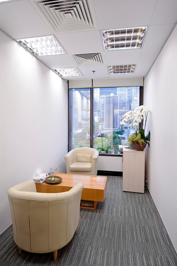 Image 13 of the UE Serviced Offices and Convention Centre - 9 Queen's Road Central - Central - Hong Kong office