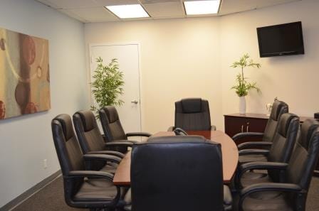 Image 8 of the Hollywood Executive Office Suites - Hollywood Blvd - Hollywood, FL office