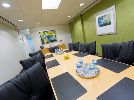 Image 17 of the Regus - 415 Madison Avenue - NY office