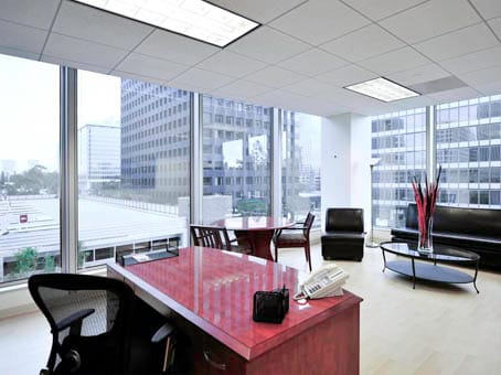 Image 15 of the Regus - Santa Monica Blvd - Los Angeles office