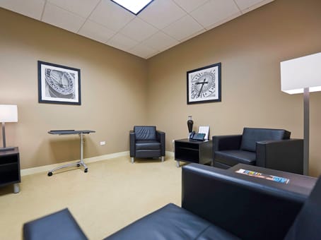 Image 20 of the Regus - Lake Cook Rd - Deerfield, IL office