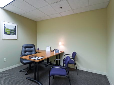 Image 15 of the Regus - Wakefield Center - Edgewater Place - Wakefield, MA office